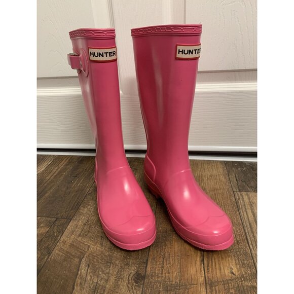 Hunter Other - NWOT Hunter Girls Tall Pink Rain Boots Size 4